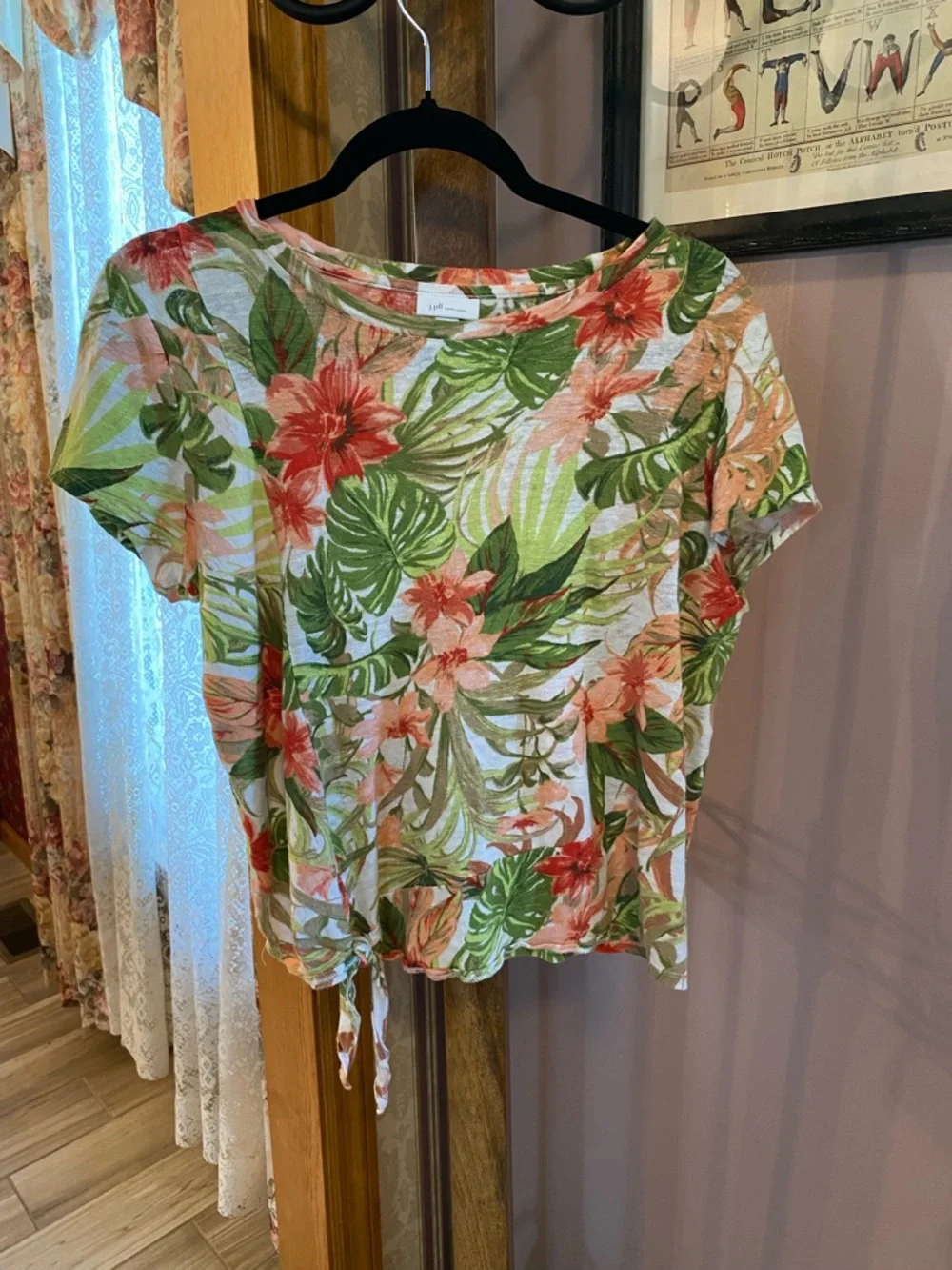 J. Jill Tropical Floral Tie-Hem Short Sleeve Top - White/Green/Coral medium